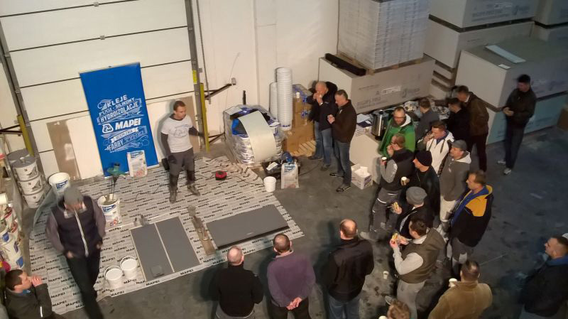 ¦niadanie w firm± Mapei